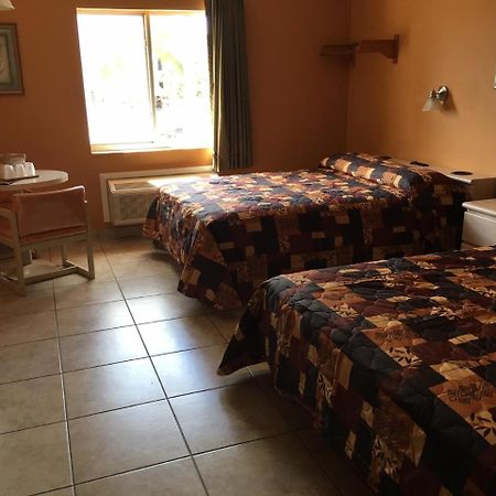 Hialeah Motel - Adults Only Miami Luaran gambar